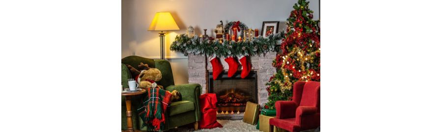 A living room with Christmas decorations