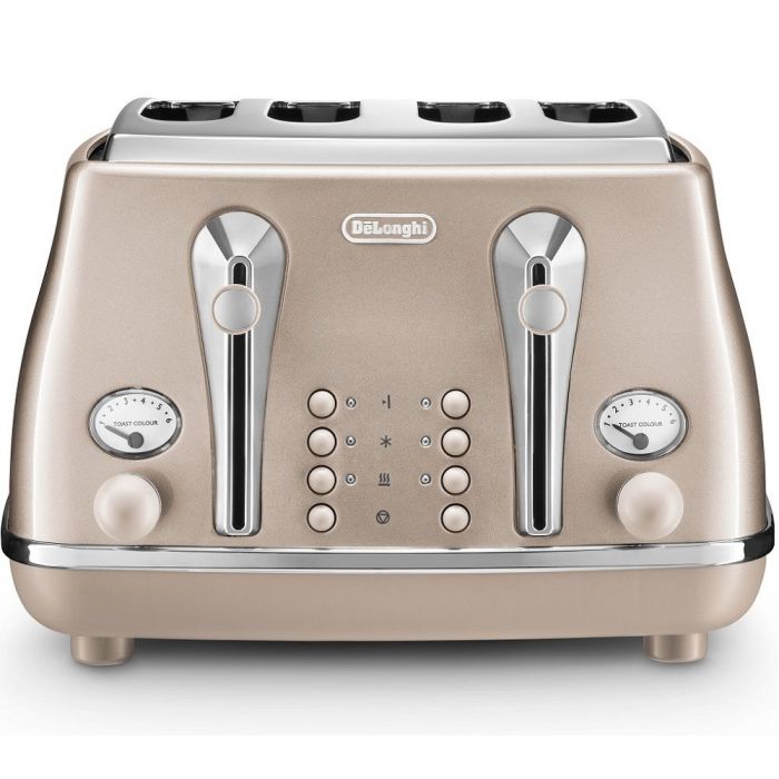 A De'Longhi 4 slice toaster 